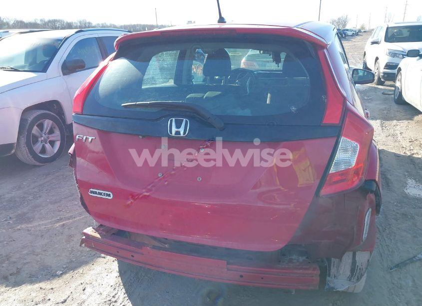 Photo 17 of 2015 Honda Fit LX (VIN 3HGGK5H51FM744509)