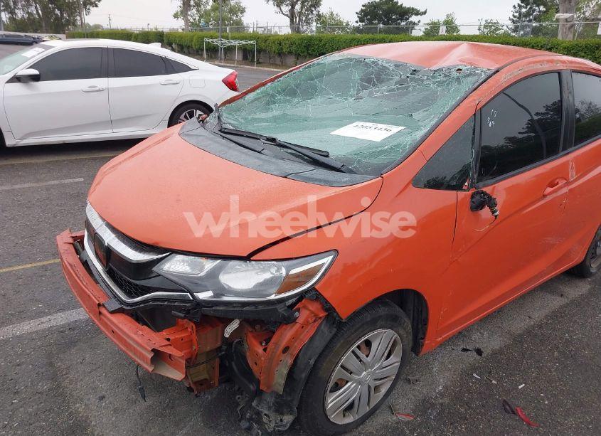 Photo 6 of 2018 Honda Fit LX (VIN 3HGGK5H51JM715164)