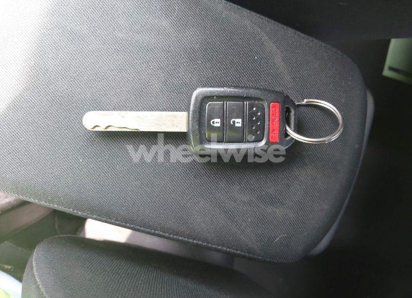 Photo 11 of 2015 Honda Fit LX (VIN 3HGGK5H52FM716721)