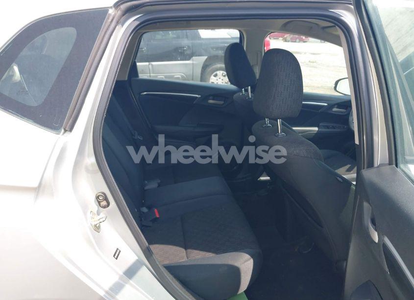 Photo 8 of 2015 Honda Fit LX (VIN 3HGGK5H52FM716721)