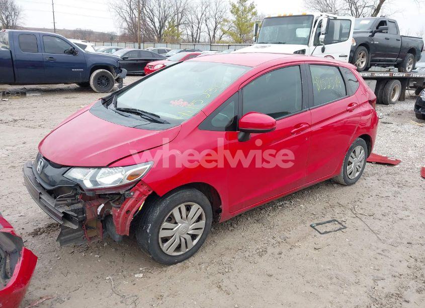 Photo 2 of 2015 Honda Fit LX (VIN 3HGGK5H52FM760251)