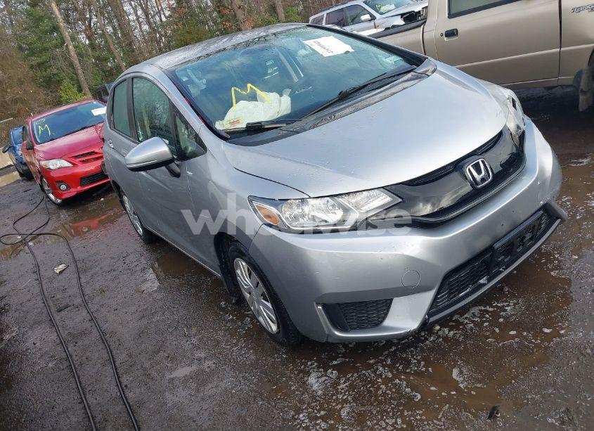 2017 Honda Fit LX (VIN 3HGGK5H52HM709030) main photo