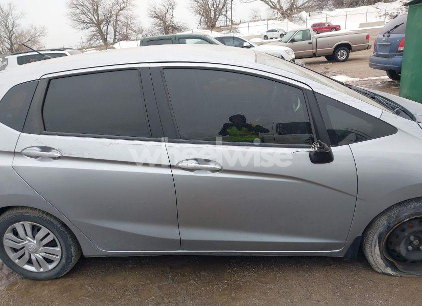 Photo 13 of 2017 Honda Fit LX (VIN 3HGGK5H53HM703611)