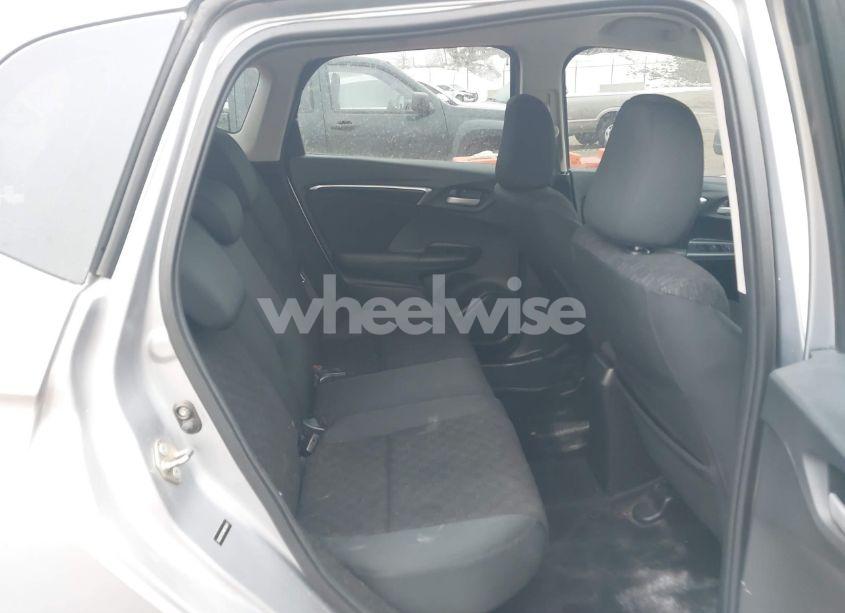 Photo 8 of 2017 Honda Fit LX (VIN 3HGGK5H53HM703611)