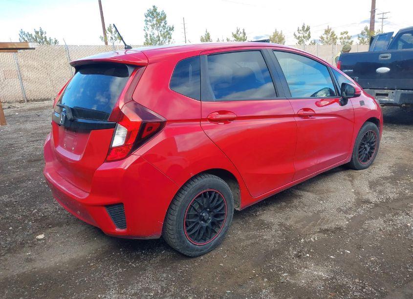 Photo 4 of 2015 Honda Fit LX (VIN 3HGGK5H54FM744388)