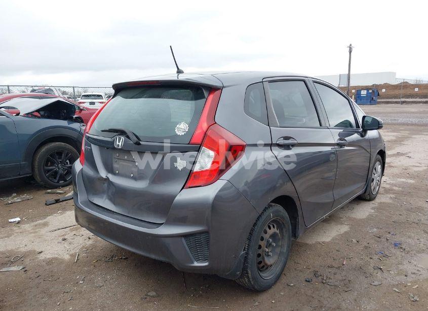 Photo 4 of 2015 Honda Fit LX (VIN 3HGGK5H54FM759134)