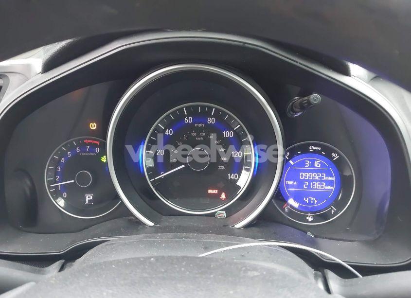 Photo 7 of 2015 Honda Fit LX (VIN 3HGGK5H54FM759134)