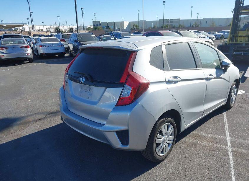 Photo 4 of 2015 Honda Fit LX (VIN 3HGGK5H54FM773972)