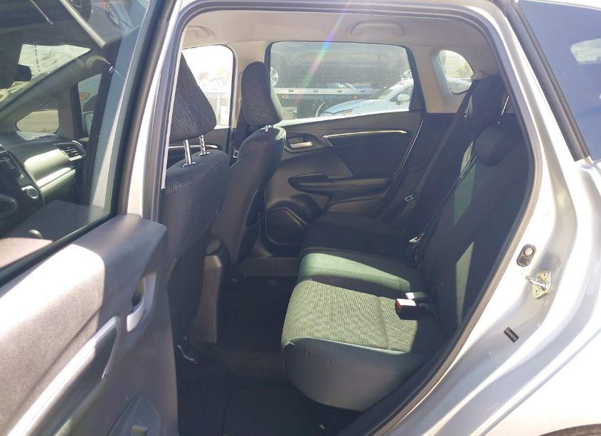 Photo 8 of 2015 Honda Fit LX (VIN 3HGGK5H54FM773972)