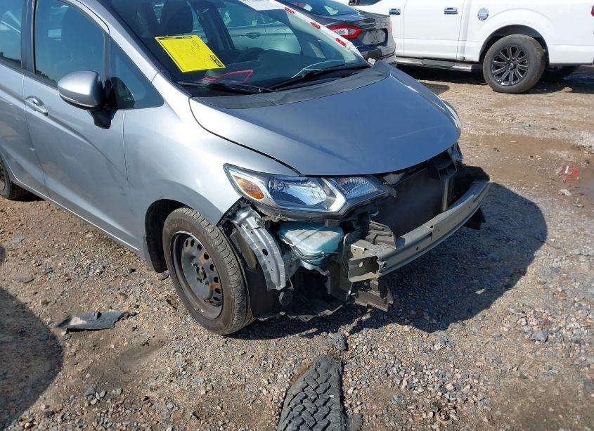 Photo 6 of 2017 Honda Fit LX (VIN 3HGGK5H54HM713838)