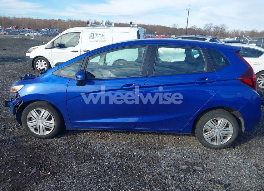 Photo 15 of 2018 Honda Fit LX (VIN 3HGGK5H54JM704756)