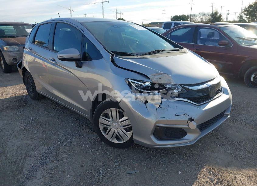 2018 Honda Fit LX (VIN 3HGGK5H54JM721086) main photo