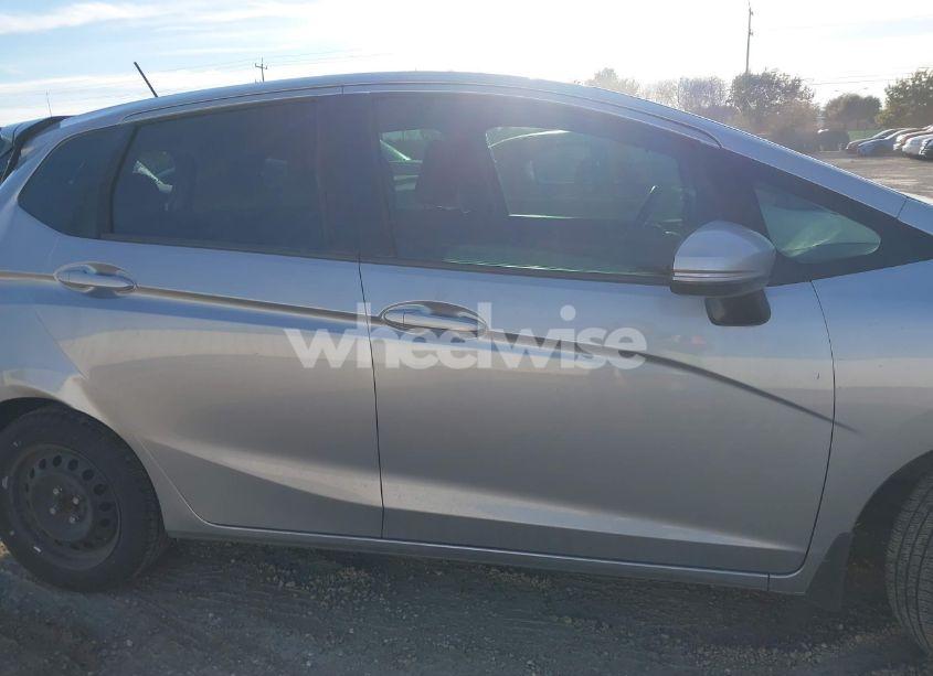 Photo 14 of 2018 Honda Fit LX (VIN 3HGGK5H54JM721086)