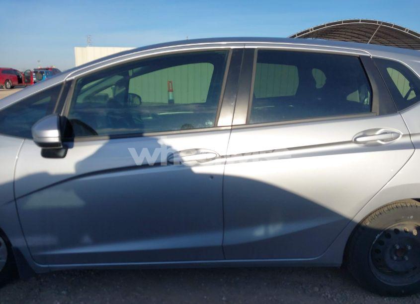 Photo 15 of 2018 Honda Fit LX (VIN 3HGGK5H54JM721086)