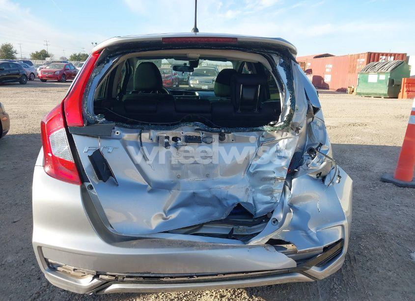 Photo 17 of 2018 Honda Fit LX (VIN 3HGGK5H54JM721086)