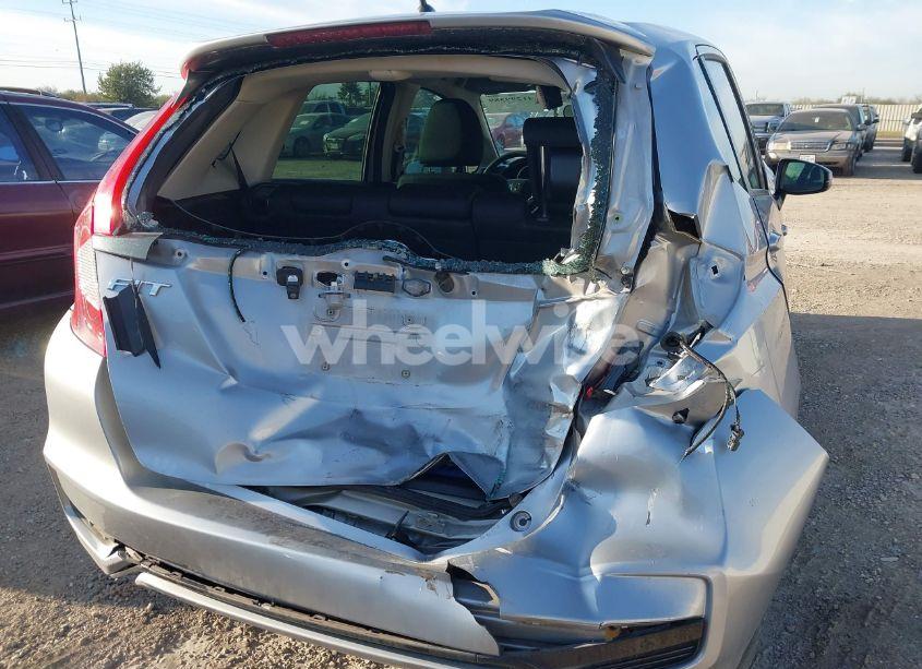 Photo 6 of 2018 Honda Fit LX (VIN 3HGGK5H54JM721086)