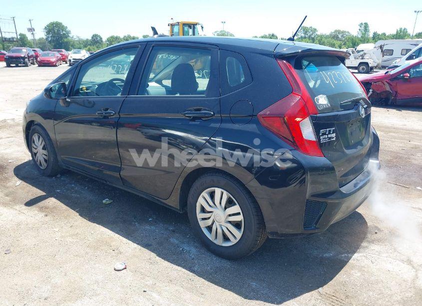 Photo 3 of 2015 Honda Fit LX (VIN 3HGGK5H56FM712266)