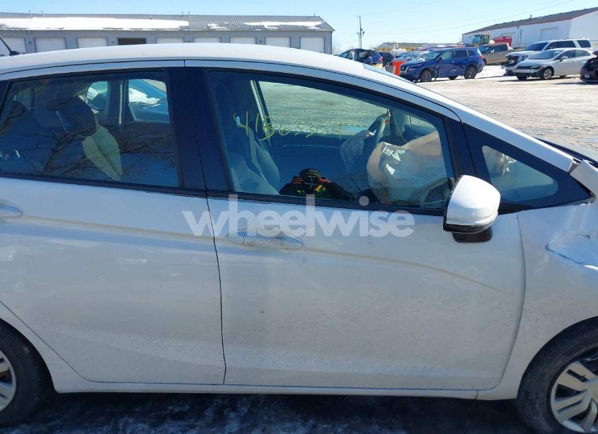 Photo 14 of 2015 Honda Fit LX (VIN 3HGGK5H56FM733277)