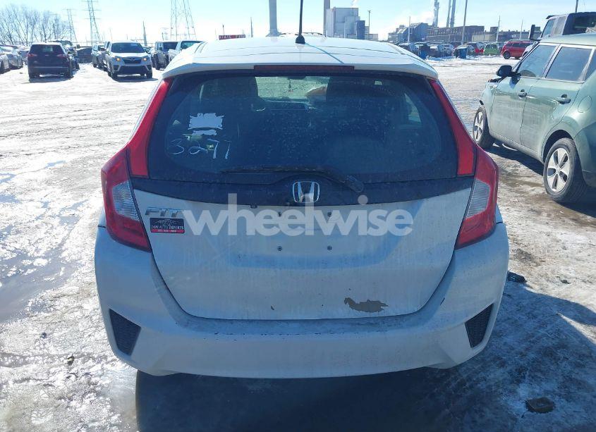 Photo 17 of 2015 Honda Fit LX (VIN 3HGGK5H56FM733277)