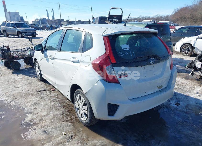 Photo 3 of 2015 Honda Fit LX (VIN 3HGGK5H56FM733277)