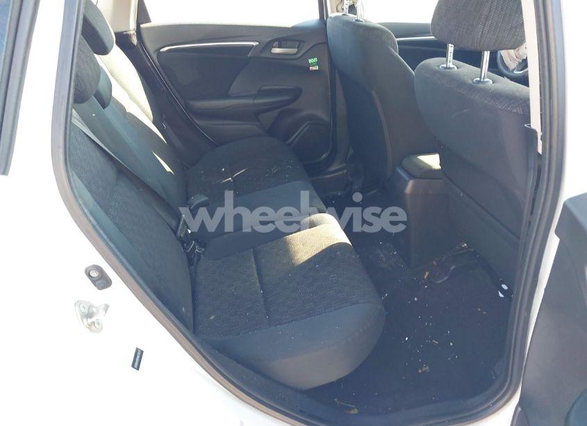 Photo 8 of 2015 Honda Fit LX (VIN 3HGGK5H56FM733277)