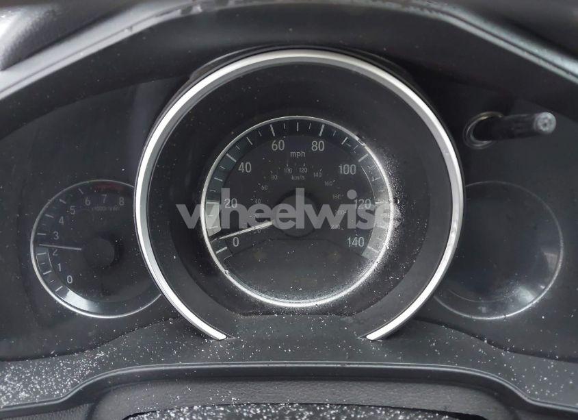 Photo 7 of 2015 Honda Fit LX (VIN 3HGGK5H56FM735434)