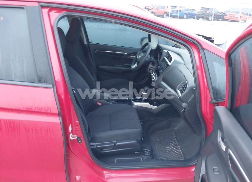 Photo 5 of 2015 Honda Fit LX (VIN 3HGGK5H56FM783984)