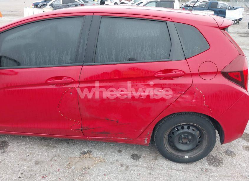 Photo 6 of 2015 Honda Fit LX (VIN 3HGGK5H56FM783984)