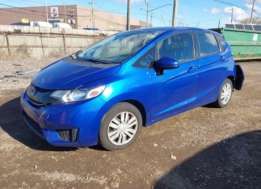 Photo 2 of 2016 Honda Fit LX (VIN 3HGGK5H56GM700815)