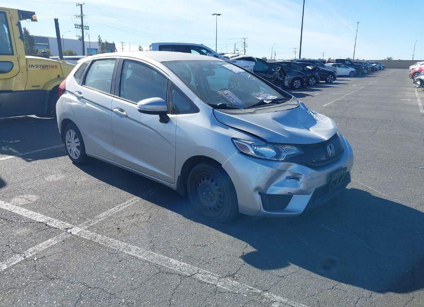 2015 Honda Fit LX (VIN 3HGGK5H57FM728993) main photo