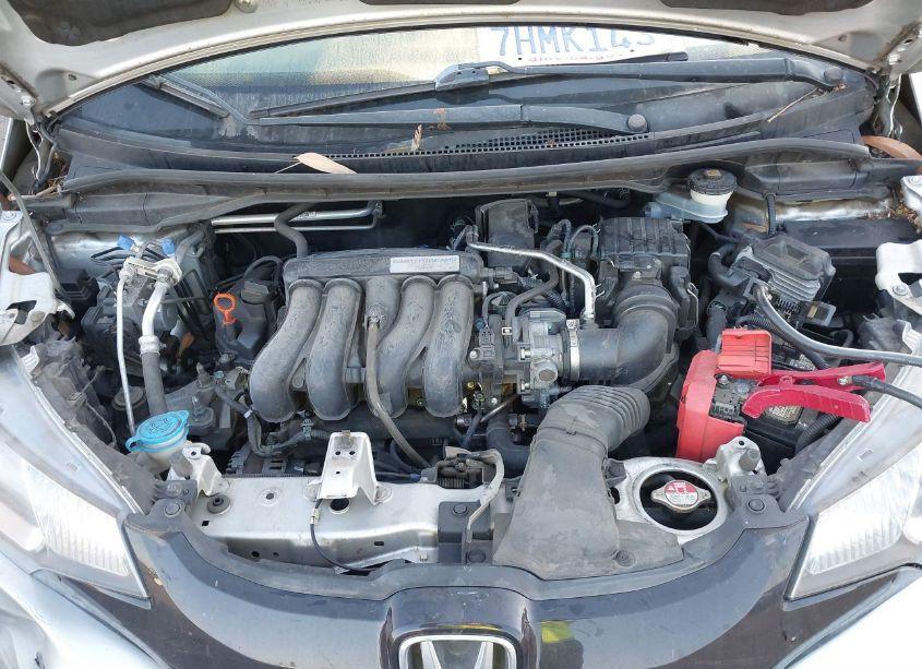 Photo 10 of 2015 Honda Fit LX (VIN 3HGGK5H57FM728993)