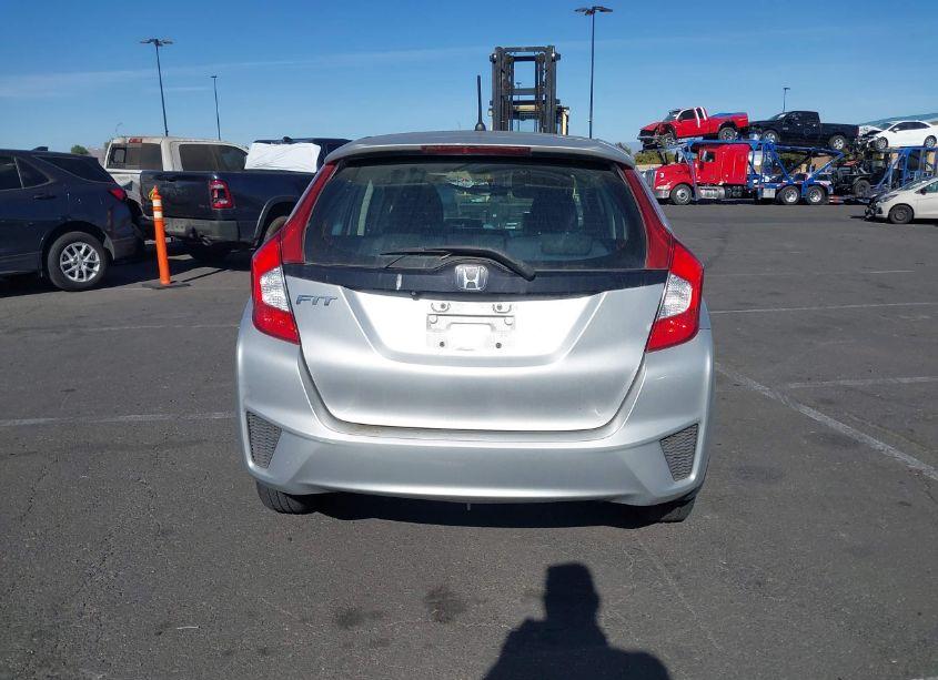 Photo 16 of 2015 Honda Fit LX (VIN 3HGGK5H57FM728993)