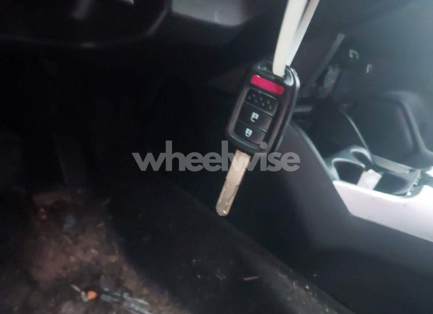 Photo 11 of 2015 Honda Fit LX (VIN 3HGGK5H57FM775926)