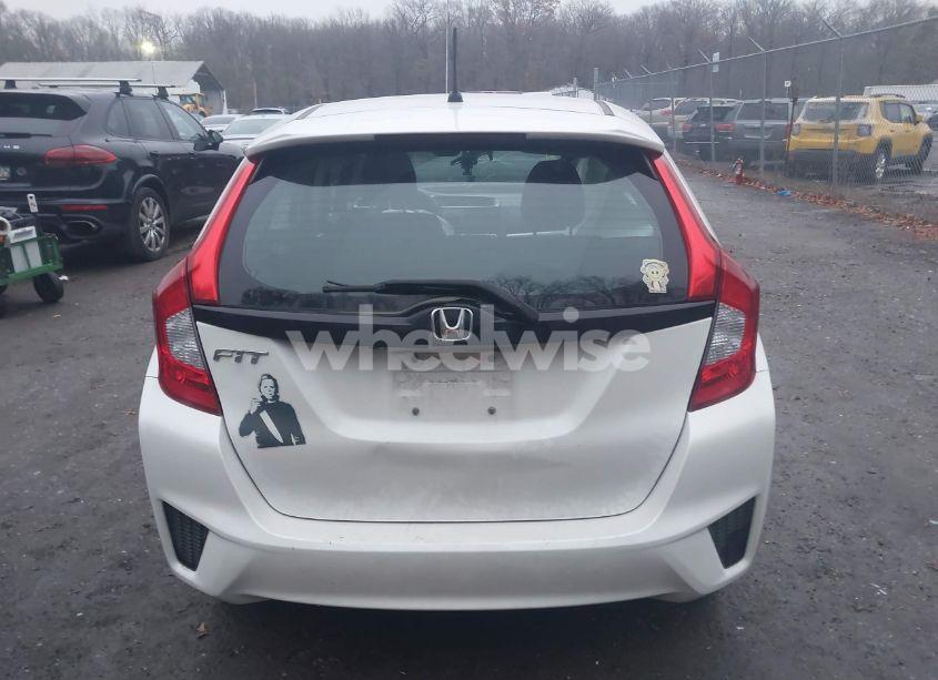 Photo 17 of 2015 Honda Fit LX (VIN 3HGGK5H57FM775926)