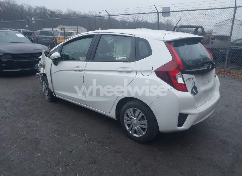 Photo 3 of 2015 Honda Fit LX (VIN 3HGGK5H57FM775926)