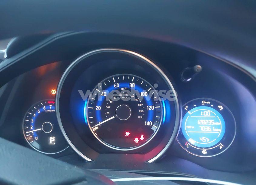 Photo 7 of 2015 Honda Fit LX (VIN 3HGGK5H57FM775926)