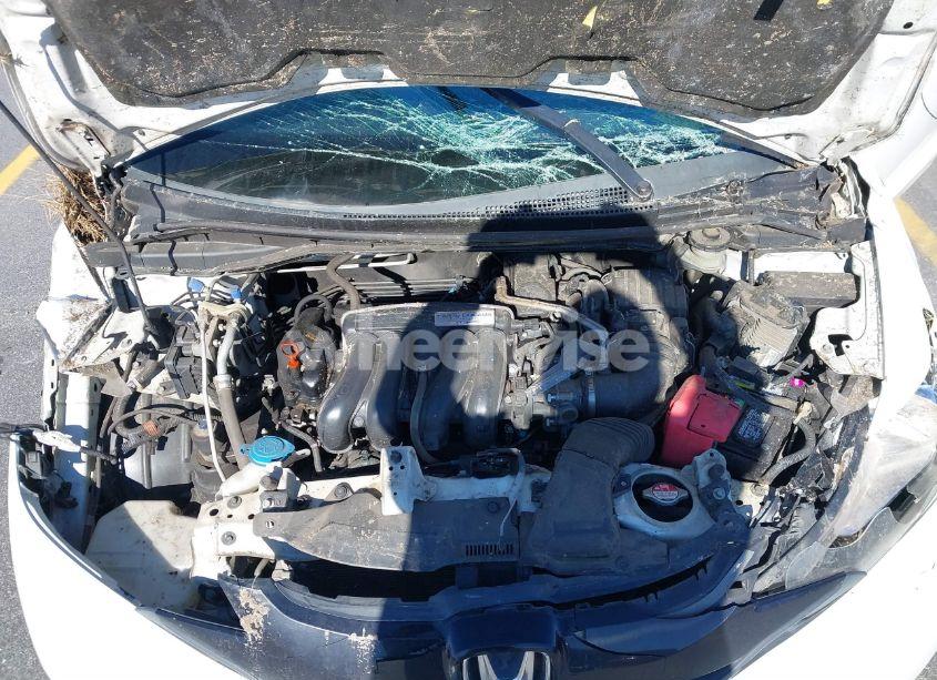 Photo 10 of 2015 Honda Fit LX (VIN 3HGGK5H58FM767656)