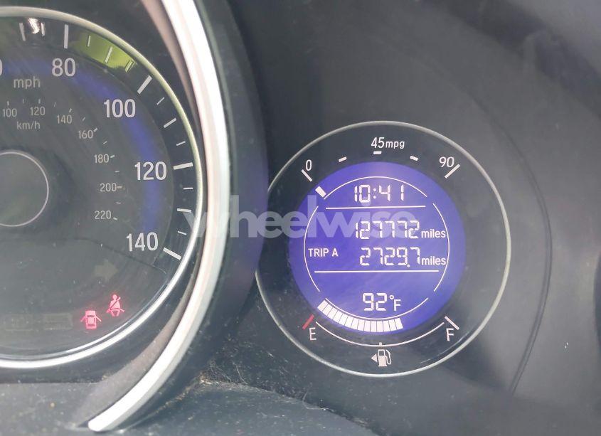 Photo 15 of 2017 Honda Fit LX (VIN 3HGGK5H58HM712997)