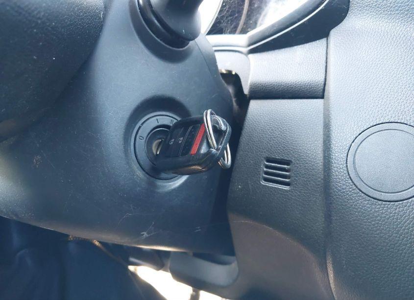 Photo 11 of 2015 Honda Fit LX (VIN 3HGGK5H59FM728672)