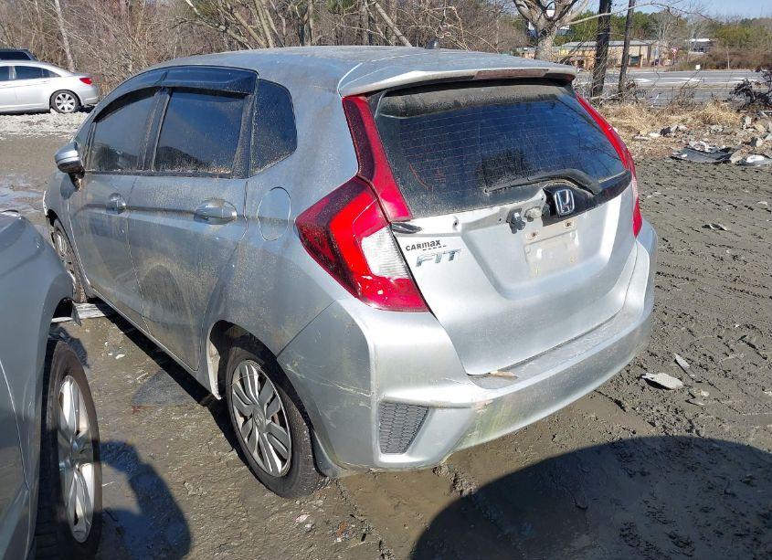 Photo 3 of 2015 Honda Fit LX (VIN 3HGGK5H59FM728672)