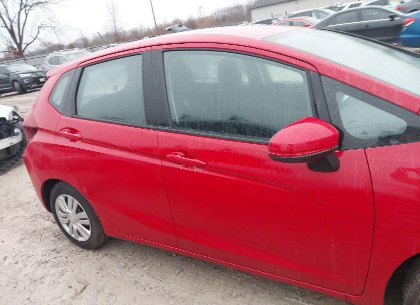 Photo 13 of 2015 Honda Fit LX (VIN 3HGGK5H59FM737081)