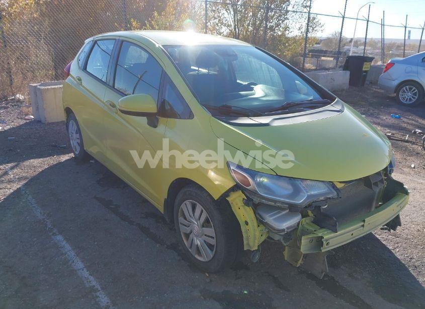 2015 Honda Fit LX (VIN 3HGGK5H59FM744659) main photo