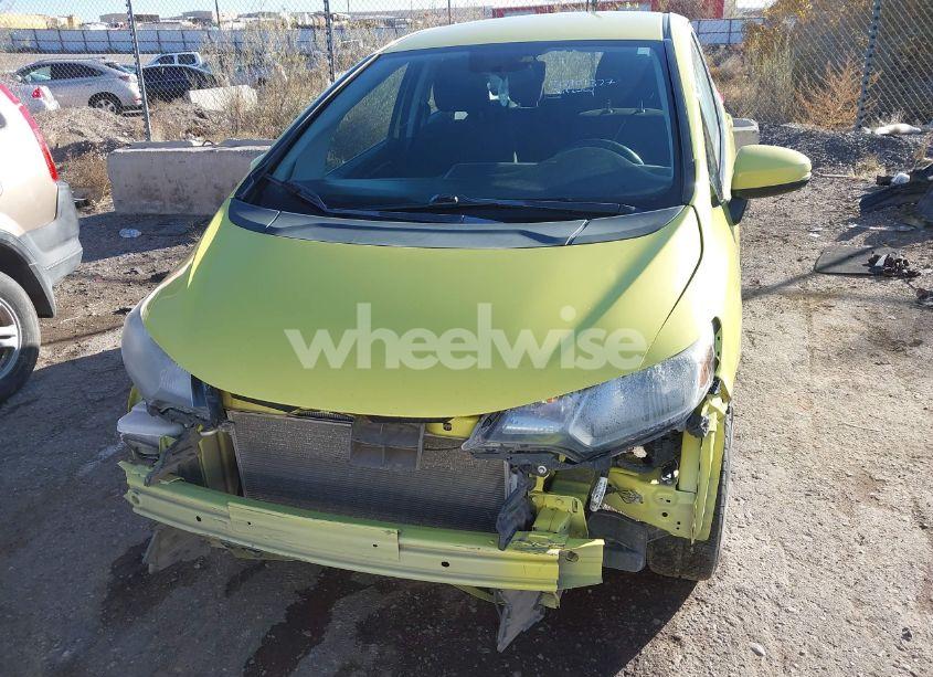 Photo 13 of 2015 Honda Fit LX (VIN 3HGGK5H59FM744659)