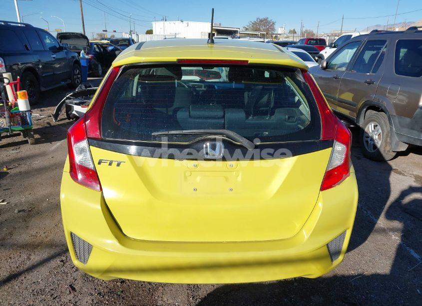 Photo 17 of 2015 Honda Fit LX (VIN 3HGGK5H59FM744659)
