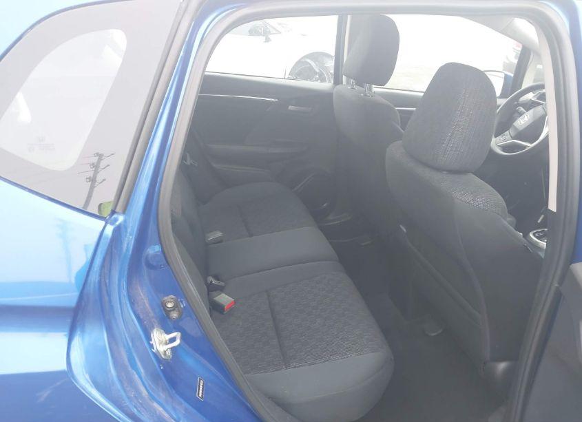 Photo 8 of 2015 Honda Fit LX (VIN 3HGGK5H59FM748520)