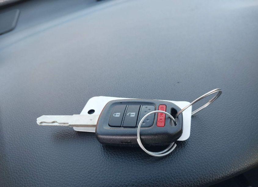 Photo 11 of 2015 Honda Fit LX (VIN 3HGGK5H59FM753328)