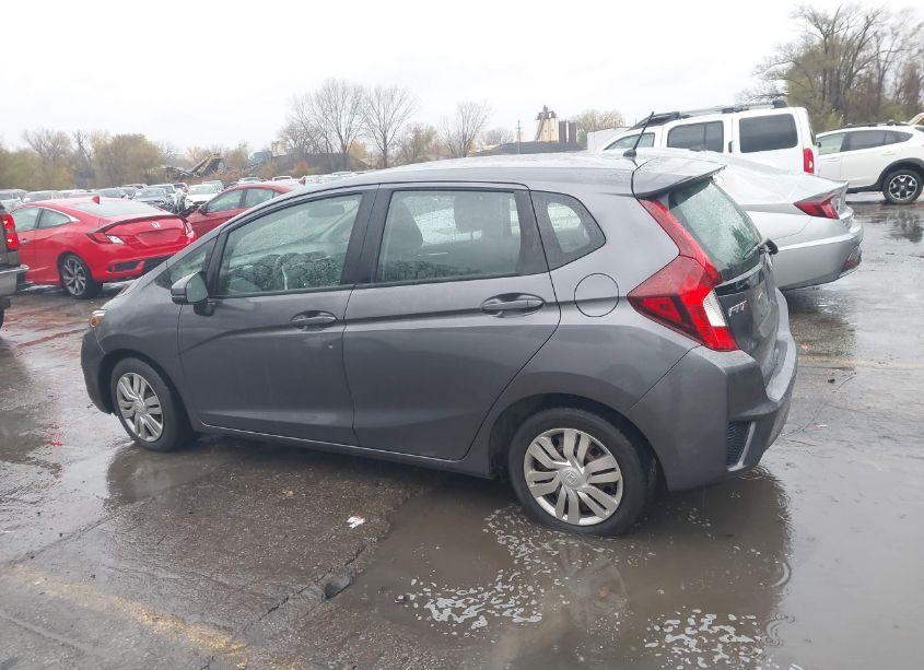 Photo 14 of 2015 Honda Fit LX (VIN 3HGGK5H59FM753328)