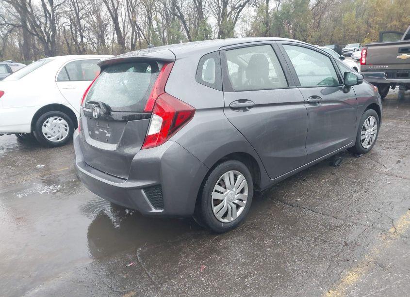 Photo 4 of 2015 Honda Fit LX (VIN 3HGGK5H59FM753328)