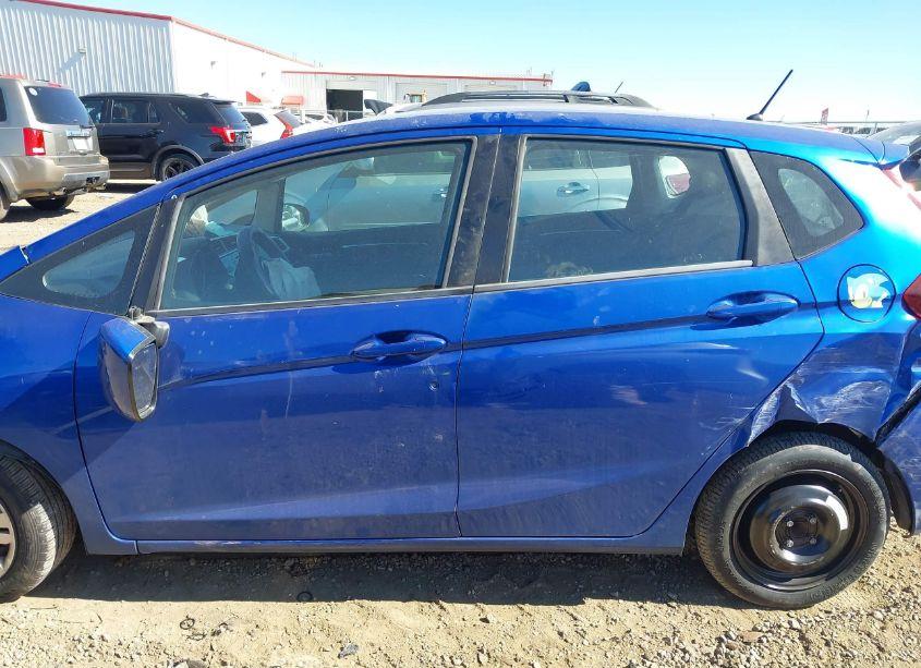 Photo 14 of 2015 Honda Fit LX (VIN 3HGGK5H59FM764460)