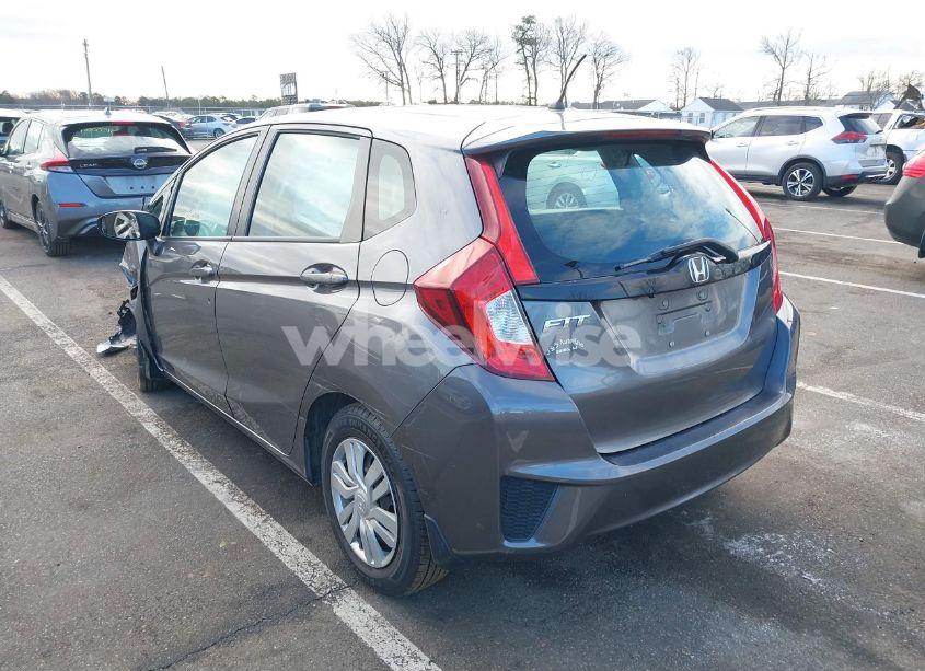 Photo 3 of 2015 Honda Fit LX (VIN 3HGGK5H5XFM715137)